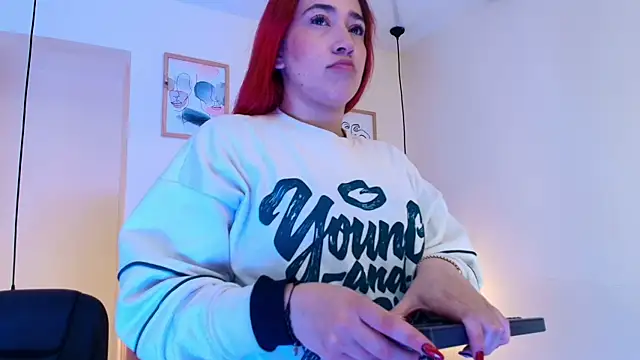 Celestee15  online show from 07-10-26, 11:13