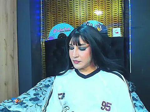 georgiina giio online show from 05-11-26, 04:51