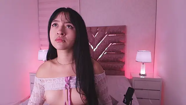 sofia go  online show from 04-18-26, 11:58