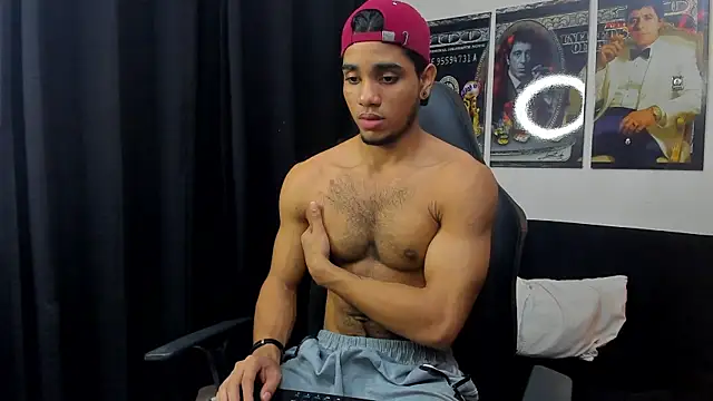 Snapshot of Dustyn_Michelle1 chatting on 01-07-26, 05:15 Dustyn Michelle1 online show from 01-07-26, 05:15