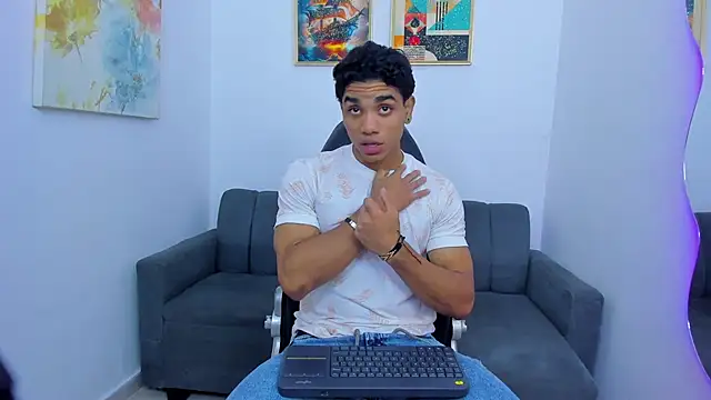 Snapshot of Dustyn_Michelle1 chatting on 02-07-26, 02:59 Dustyn Michelle1 online show from 02-07-26, 02:59