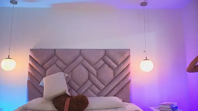 Milan Corleone online show from 04-29-26, 11:25