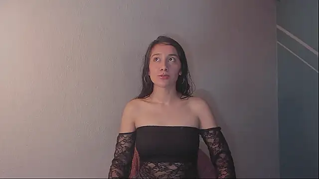 Snapshot of Lucy-Bluesea chatting on 01-18-26, 10:35 Lucy-Bluesea online show from 01-18-26, 10:35