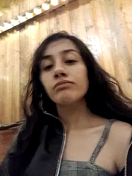 Snapshot of Lucy-Bluesea chatting on 03-01-26, 07:43 Lucy-Bluesea online show from 03-01-26, 07:43