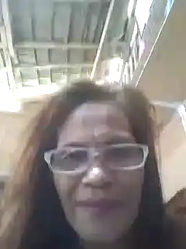 Snapshot of Petite_elise chatting on 01-07-26, 05:54 Petite elise online show from 01-07-26, 05:54