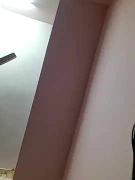 Snapshot of suhxil79 chatting on 01-12-26, 04:12 suhxil79 online show from 01-12-26, 04:12