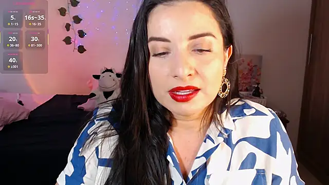 Snapshot of Karlinlive chatting on 01-12-26, 06:57 Karlinlive online show from 01-12-26, 06:57