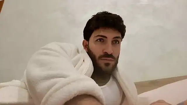 Snapshot of mark_ariete chatting on 12-14-25, 07:07 mark ariete online show from 12-14-25, 07:07