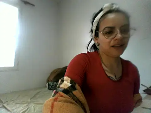 luluclark69 online show from 06-10-26, 04:06