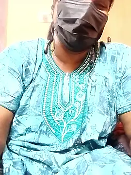 Snapshot of Tamil_Bhuvi69 chatting on 01-09-26, 03:42 Tamil Bhuvi69 online show from 01-09-26, 03:42