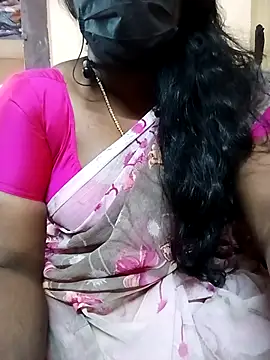 Snapshot of Tamil_Bhuvi69 chatting on 01-18-26, 07:34 Tamil Bhuvi69 online show from 01-18-26, 07:34