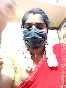 Snapshot of Tamil_Bhuvi69 chatting on 02-06-26, 04:54 Tamil Bhuvi69 online show from 02-06-26, 04:54