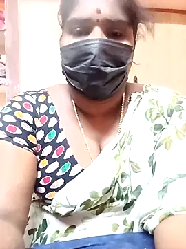 Snapshot of Tamil_Bhuvi69 chatting on 02-16-26, 04:58 Tamil Bhuvi69 online show from 02-16-26, 04:58