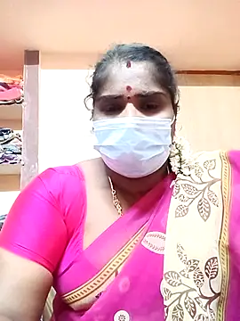 Snapshot of Tamil_Bhuvi69 chatting on 02-20-26, 03:23 Tamil Bhuvi69 online show from 02-20-26, 03:23