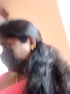 Snapshot of Tamil_Bhuvi69 chatting on 03-08-26, 04:44 Tamil Bhuvi69 online show from 03-08-26, 04:44