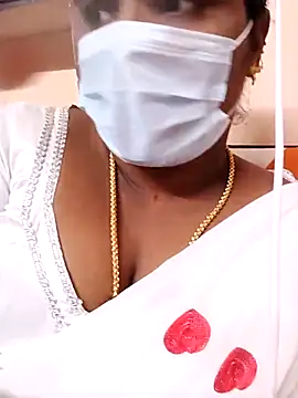 Snapshot of Tamil_Bhuvi69 chatting on 03-09-26, 04:11 Tamil Bhuvi69 online show from 03-09-26, 04:11