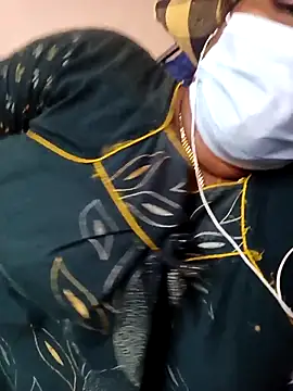 Snapshot of Tamil_Bhuvi69 chatting on 03-16-26, 06:17 Tamil Bhuvi69 online show from 03-16-26, 06:17