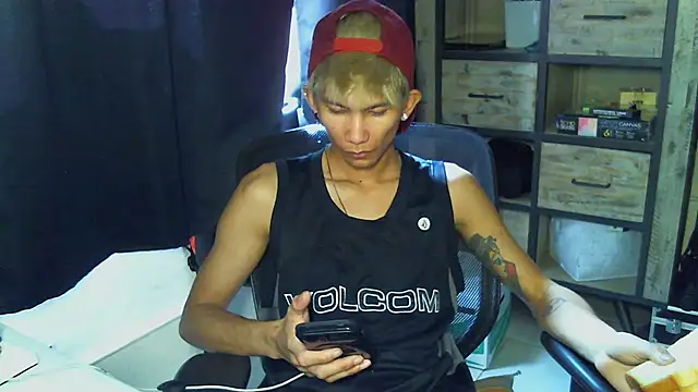 jhaycobXgarcia online show from 03-08-26, 08:12