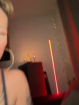 vinique99 online show from 02-19-26, 10:39