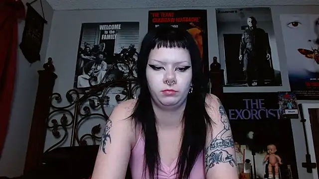 Snapshot of Bettieee_Agura chatting on 02-24-26, 11:36 Bettieee Agura online show from 02-24-26, 11:36