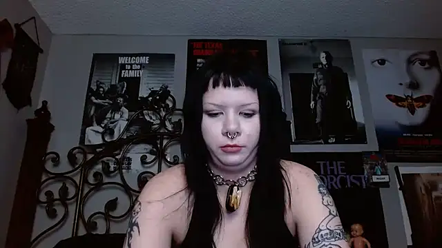 Snapshot of Bettieee_Agura chatting on 03-14-26, 11:43 Bettieee Agura online show from 03-14-26, 11:43