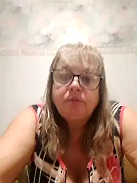 Snapshot of LinaLight88 chatting on 01-07-26, 08:55 LinaLight88 online show from 01-07-26, 08:55