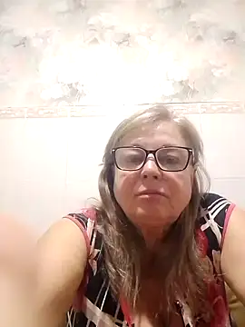 Snapshot of LinaLight88 chatting on 02-02-26, 08:40 LinaLight88 online show from 02-02-26, 08:40