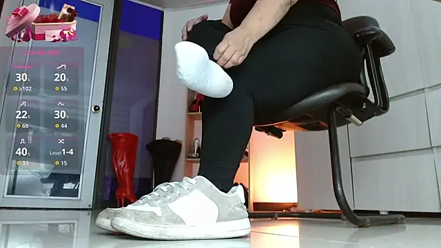 paola xm online show from 07-29-26, 10:46