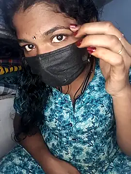 Snapshot of tamilsaisree chatting on 12-20-25, 05:20 tamilsaisree online show from 12-20-25, 05:20