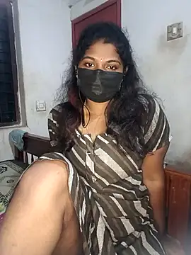 Snapshot of tamilsaisree chatting on 01-07-26, 04:20 tamilsaisree online show from 01-07-26, 04:20