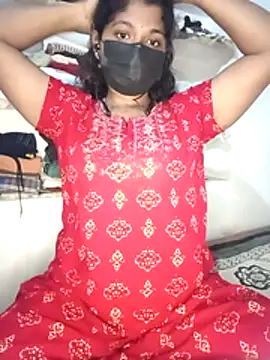 Snapshot of tamilsaisree chatting on 02-10-26, 05:28 tamilsaisree online show from 02-10-26, 05:28