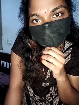 Snapshot of tamilsaisree chatting on 02-13-26, 05:42 tamilsaisree online show from 02-13-26, 05:42