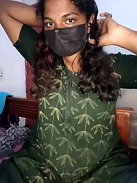 Snapshot of tamilsaisree chatting on 02-14-26, 05:21 tamilsaisree online show from 02-14-26, 05:21