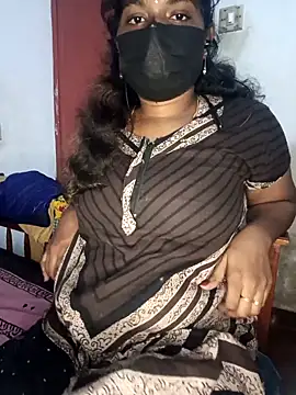 Snapshot of tamilsaisree chatting on 02-26-26, 05:12 tamilsaisree online show from 02-26-26, 05:12