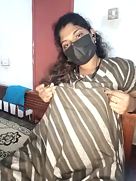 Snapshot of tamilsaisree chatting on 03-02-26, 05:42 tamilsaisree online show from 03-02-26, 05:42