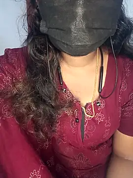 Snapshot of tamilsaisree chatting on 03-14-26, 04:56 tamilsaisree online show from 03-14-26, 04:56