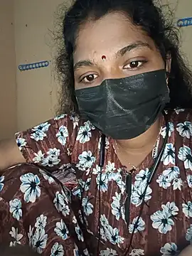 Snapshot of tamilsaisree chatting on 06-19-26, 05:45 tamilsaisree online show from 06-19-26, 05:45