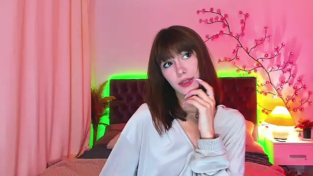 MilanaHotts online show from 07-24-26, 11:41