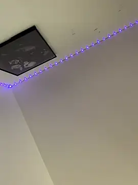 Melissaa00 online show from 04-02-26, 01:53