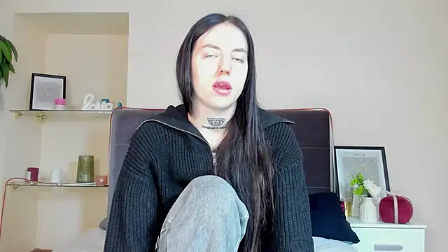 AdrianaCult online show from 03-08-26, 06:17