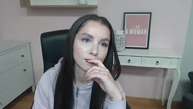 Snapshot of Jamalla777 chatting on 02-12-26, 10:05 Jamalla777 online show from 02-12-26, 10:05