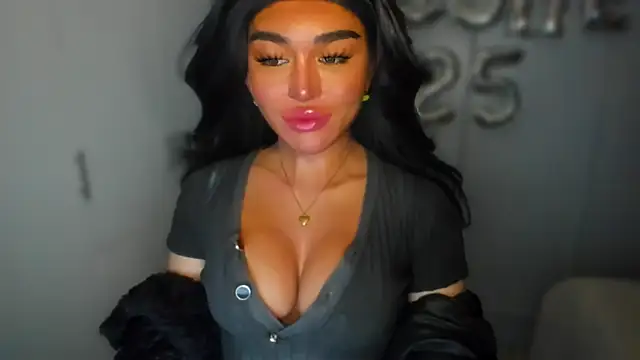 mxshemale ladyboy online show from 01-01-25, 05:44