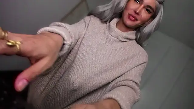 mxshemale ladyboy online show from 02-09-26, 08:35