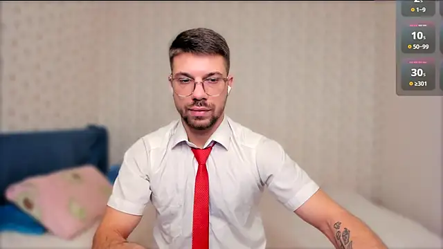 Snapshot of Tony_Wolf chatting on 12-22-25, 06:05 Tony Wolf online show from 12-22-25, 06:05