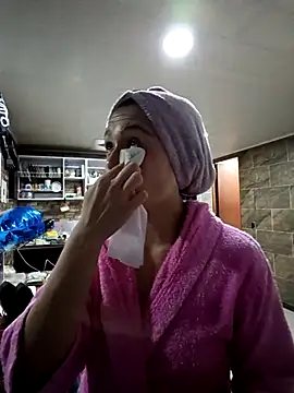 Snapshot of MapeDiamond chatting on 01-08-26, 10:45 MapeDiamond online show from 01-08-26, 10:45