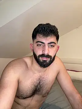 Snapshot of daddysgirly003 chatting on 02-19-26, 01:01 daddysgirly003 online show from 02-19-26, 01:01