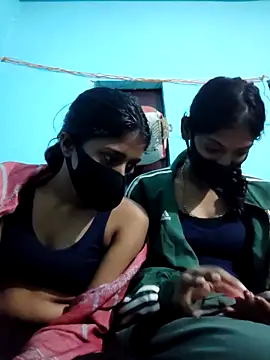 Snapshot of Aaradhya-Rani chatting on 01-07-26, 05:48 Aaradhya-Rani online show from 01-07-26, 05:48