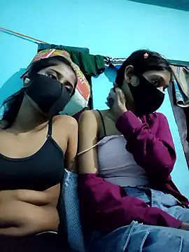 Snapshot of Aaradhya-Rani chatting on 01-09-26, 06:10 Aaradhya-Rani online show from 01-09-26, 06:10