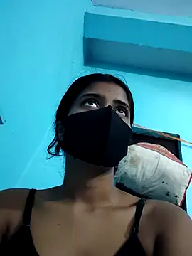 Snapshot of Aaradhya-Rani chatting on 02-01-26, 06:12 Aaradhya-Rani online show from 02-01-26, 06:12