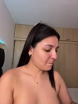 Camila sanchez25 online show from 07-13-26, 11:29